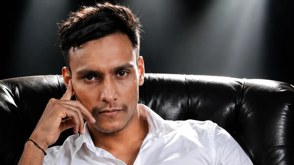 Sohail masih cover photo on BlondeVerse